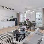 Apartahotel Exclusive Centre