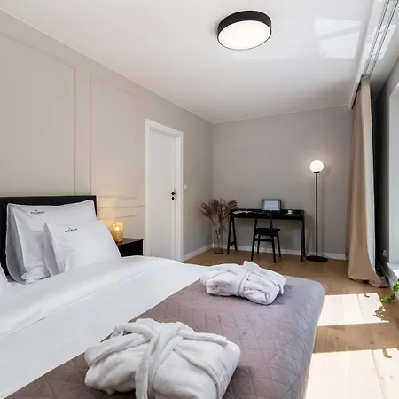 Inqse Centre Aparthotel 4*