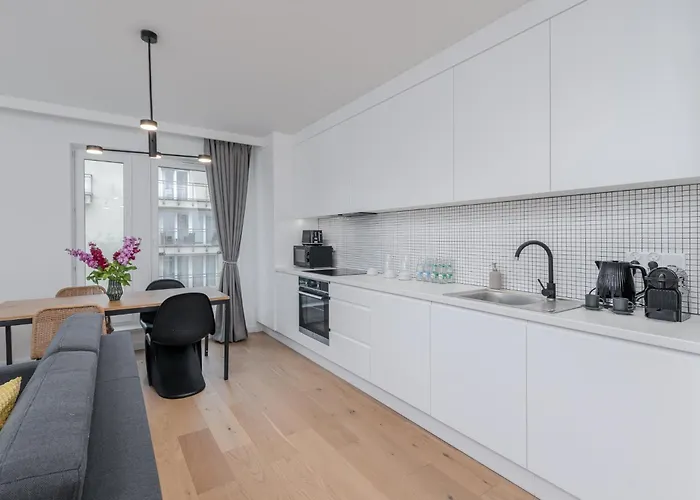 Inqse Centre מלון דירות 4*