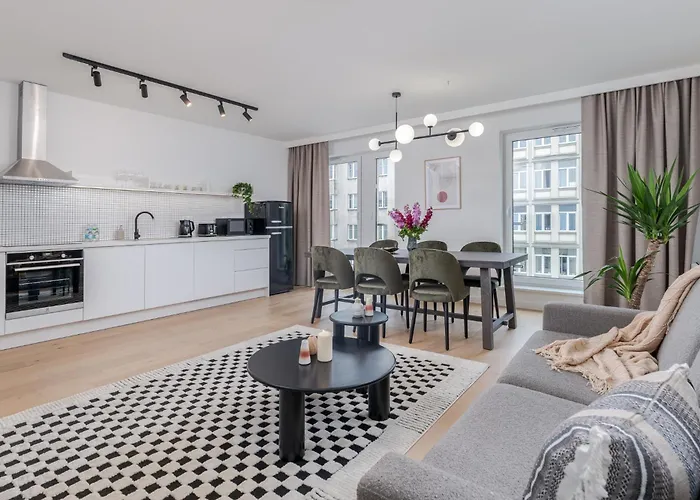 Inqse Centre Aparthotel