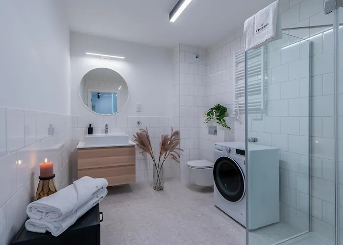 Apartahotel Inqse Centre