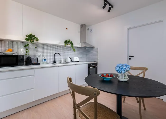 Apartahotel Inqse Centre